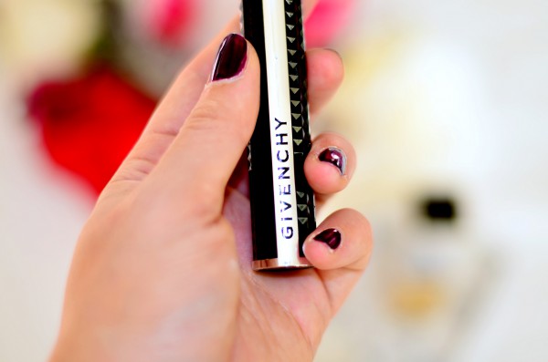 Review-beauty-Givenchy-Noir-Couture-Volume-Mascara-Fashionzauber-Berlin-Mode-Blog