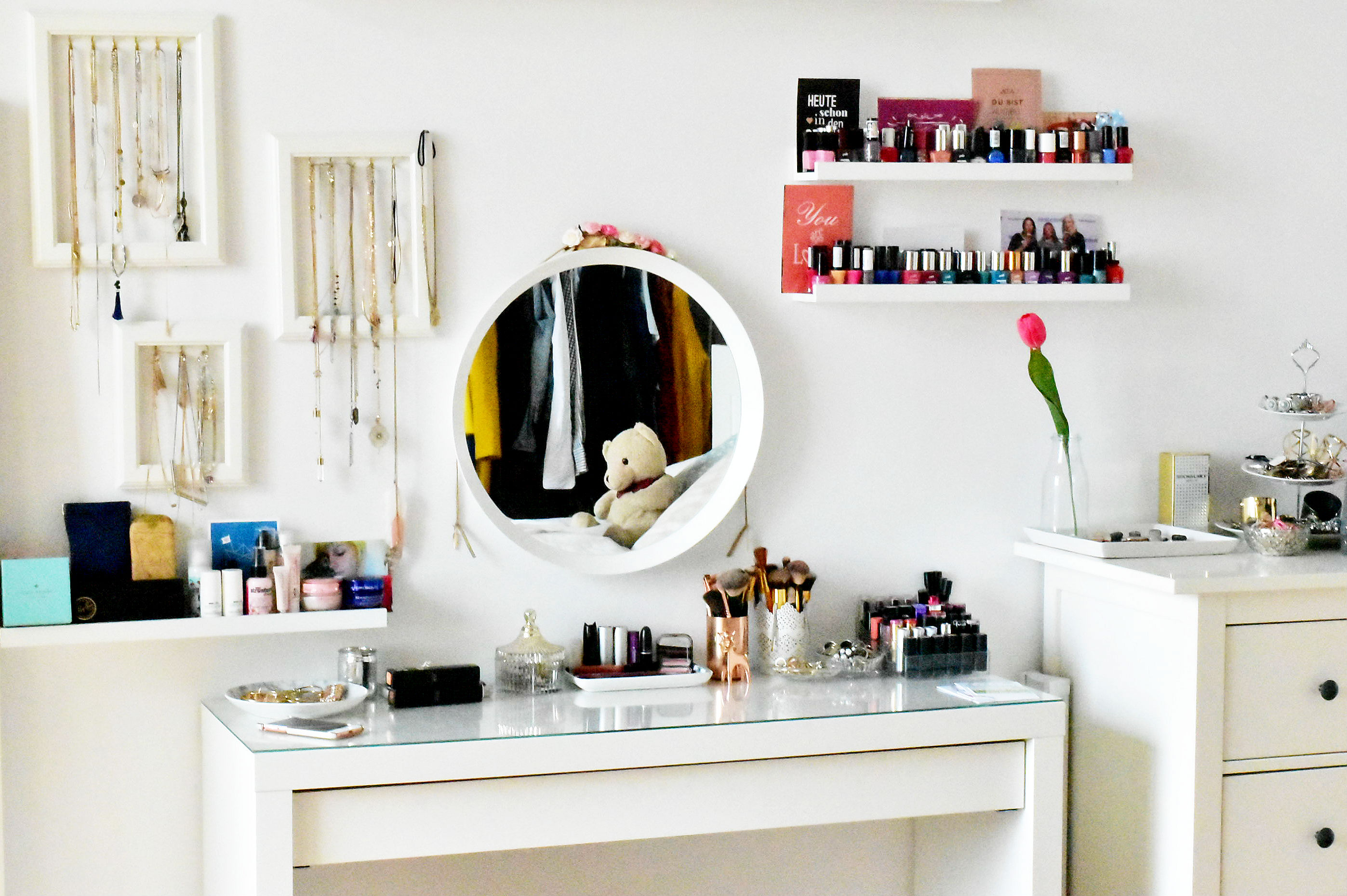 Homestory-Interior-Schlafzimmer-Schminktisch-Frisiertisch-Fashionzauber