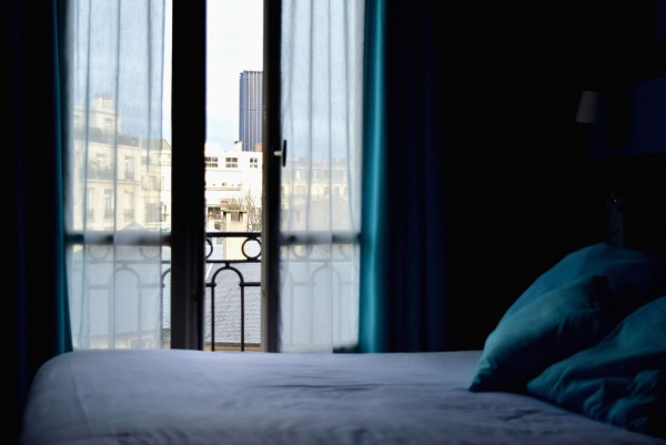 fashionzauber-paris-hotel-de-france-invalides-hotelzimmer-einrichtung-reiseblog-hotelreview-städtetrip
