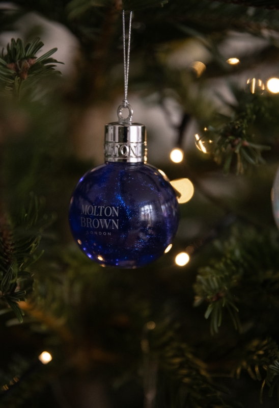 Juniper-Jazz-Festive- Baumle-Duschgel